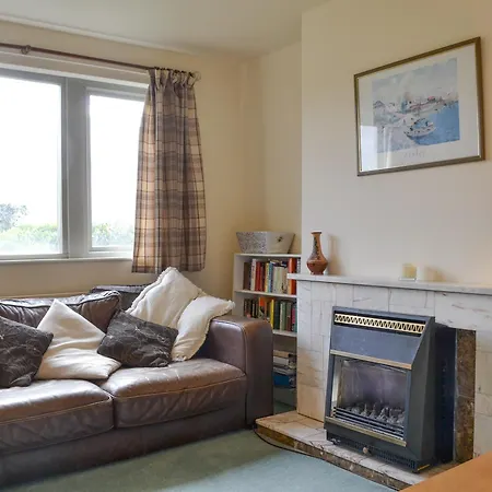 Ribblestones Austwick