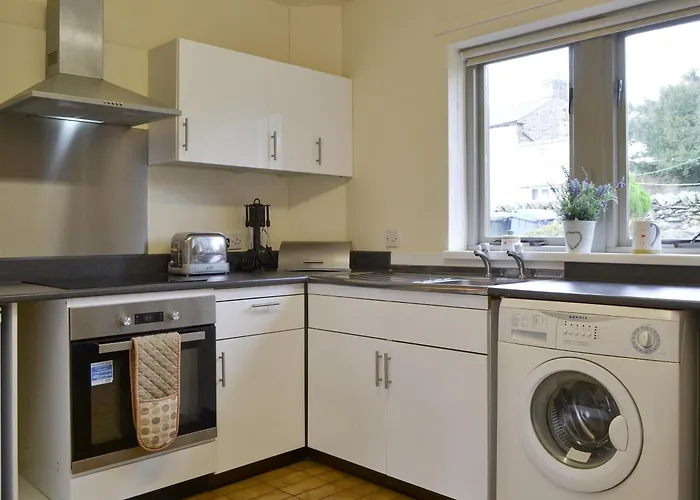 Ribblestones Austwick